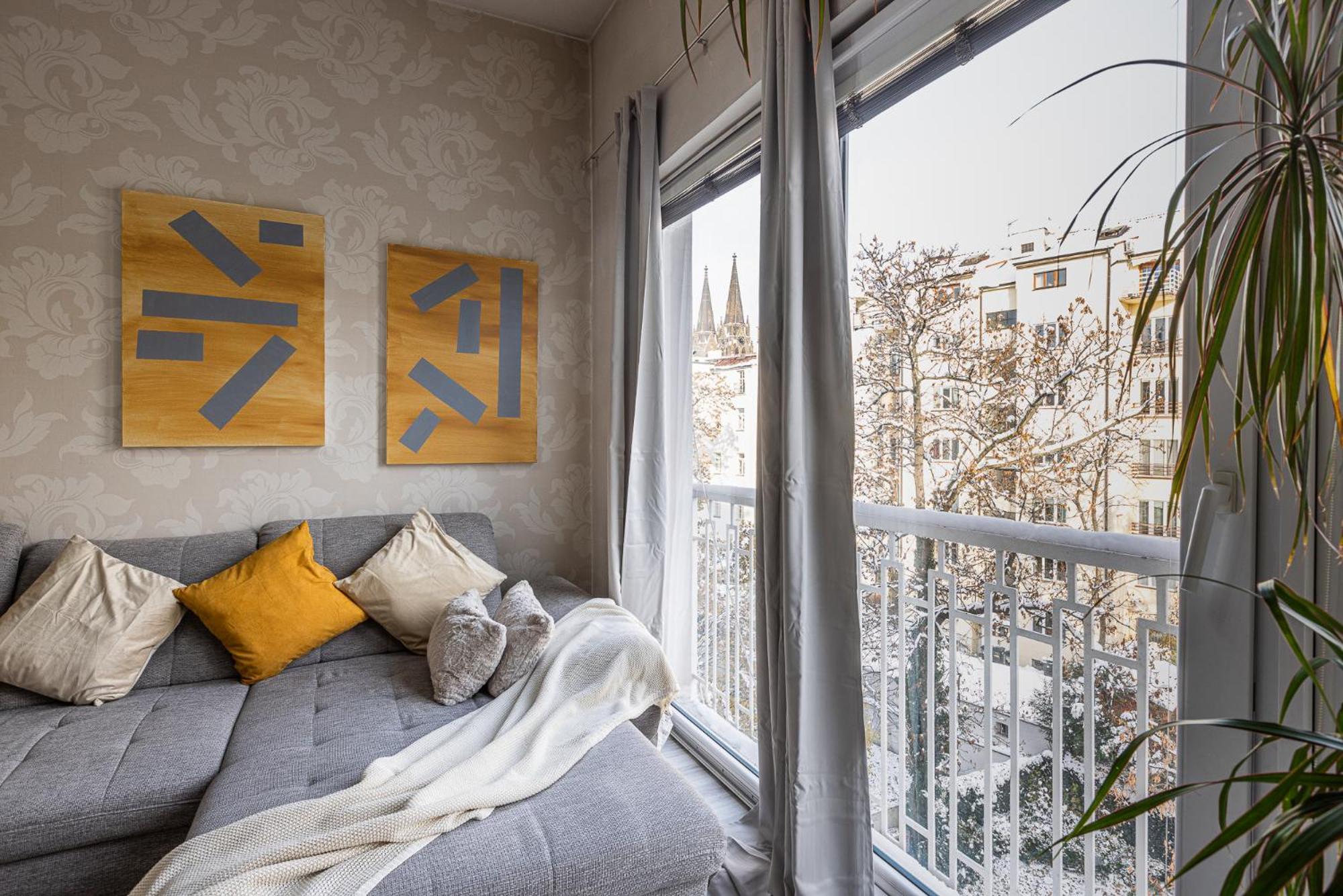 Nice Big Apartment 2Bds - Belgicka Prag Exterior foto